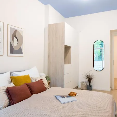 Apartman Days - 3bdr With Terrace In Residential Vinohrady